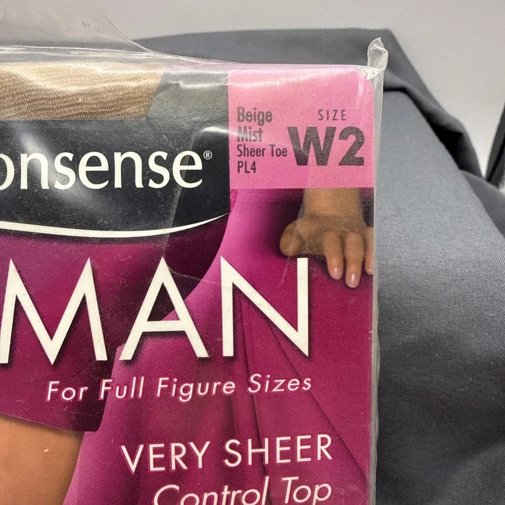 No Nonsense Woman Full Figure Size W2 Beige Mist Vintage Pantyhose Nylon